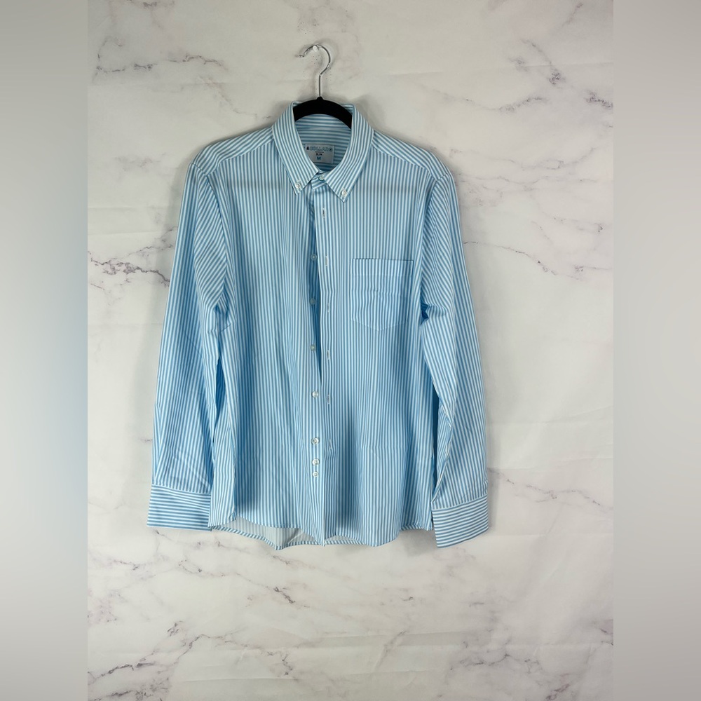 &COLLAR Slim Button-down - Picture 1 of 2
